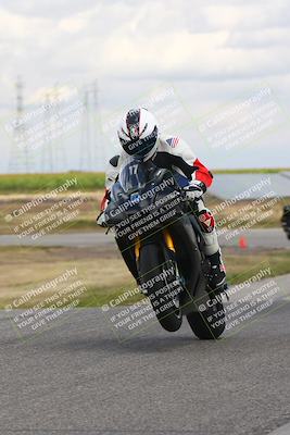 media/Apr-26-2024-TrackDaz (Fri) [[c4b677d280]]/B Group/120pm (Wheelie Bump)/
